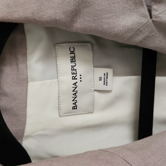 Banana Republix Factory Tan Blazer - Picture 2 of 3